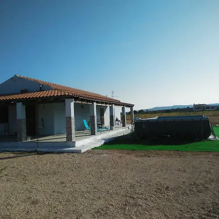Mamuntanas 2 Villa